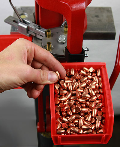 Convenient bullet placement and proximity with the Ultimate Reloader Bullet Tray for Hornady Lock-N-Load