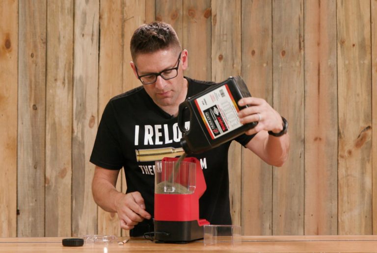 HandsOn Hornady Auto Charge Pro Electronic Powder Dispenser